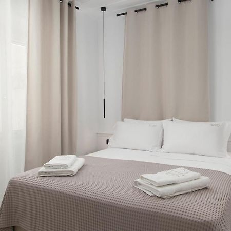 Istion Andros Luxury Suites Exterior photo