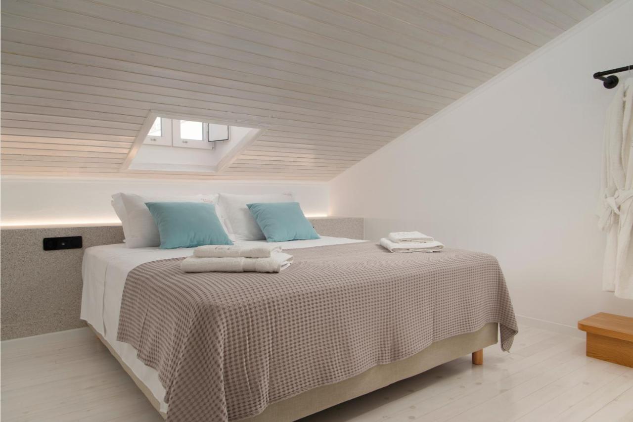 Istion Andros Luxury Suites Exterior photo