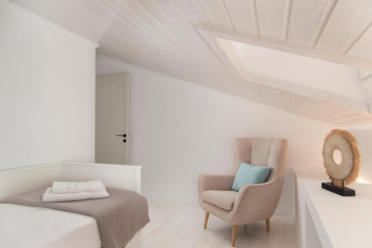 Istion Andros Luxury Suites Exterior photo